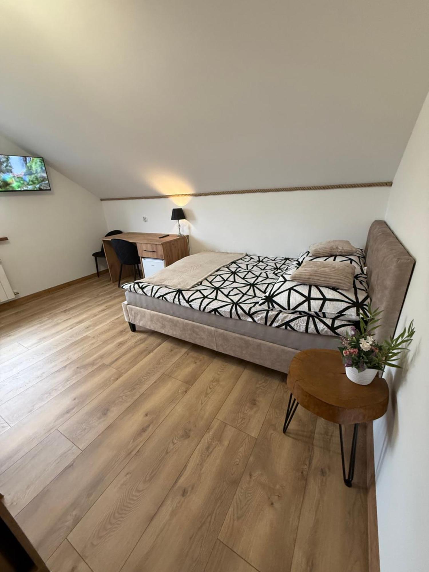 Apartament Z Tarasem I Pokoje Klimatyzowane -Drozdowka Solina Solina  Exterior foto